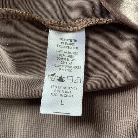 Pleione Blouse - Picture 8 of 8